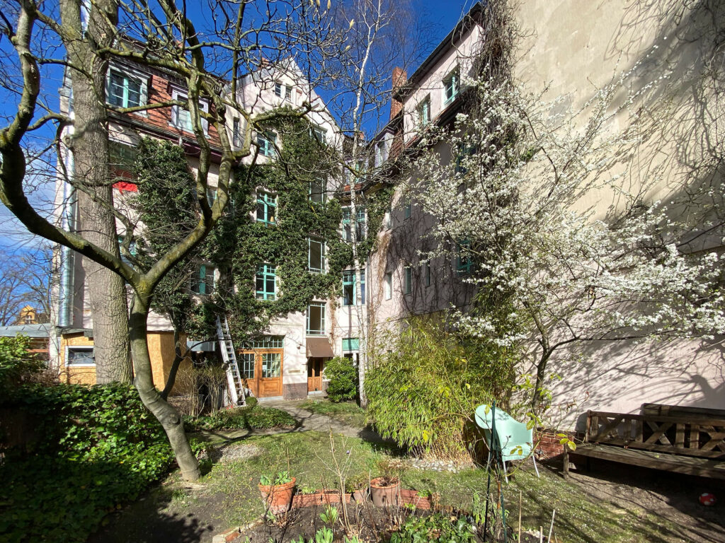 Mögling Immobilien - verkaufte Immobilien - Wohn-und Geschäftshaus in Zehlendorf