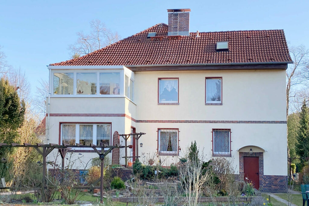 Mögling Immobilien - verkaufte Immobilien - Großzügiges 1-2-Familienhaus in Berlin-Lichtenrade